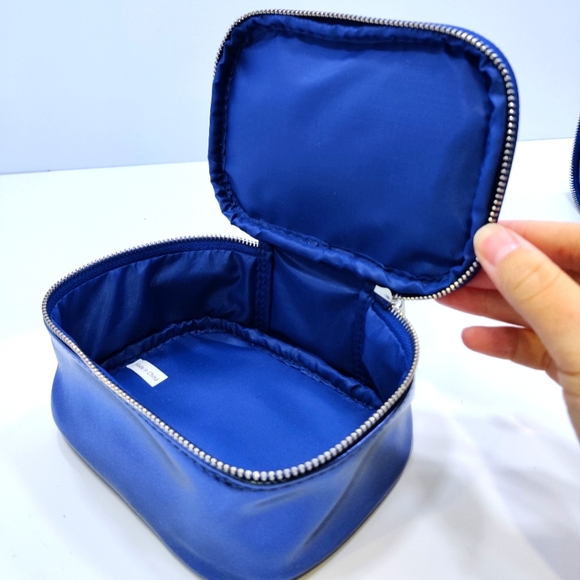 Chantecaille Makeup Case - Picture 2 of 2